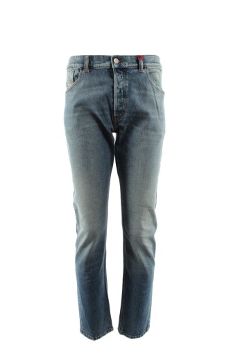 fashiondome.nl-Diesel-jeans-1995-d-sark-007t2-1